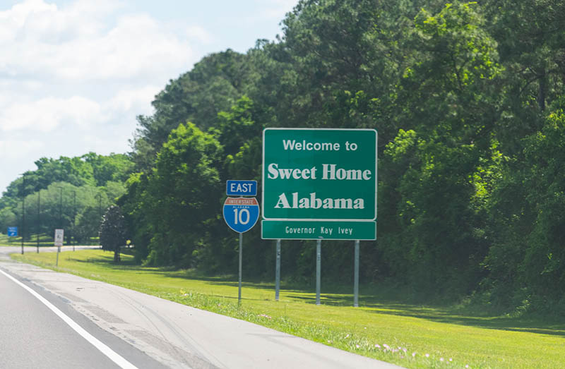 Neighborhood Spotlights: Best Areas in Jackson County, AL for Families, Retirees, and Investors